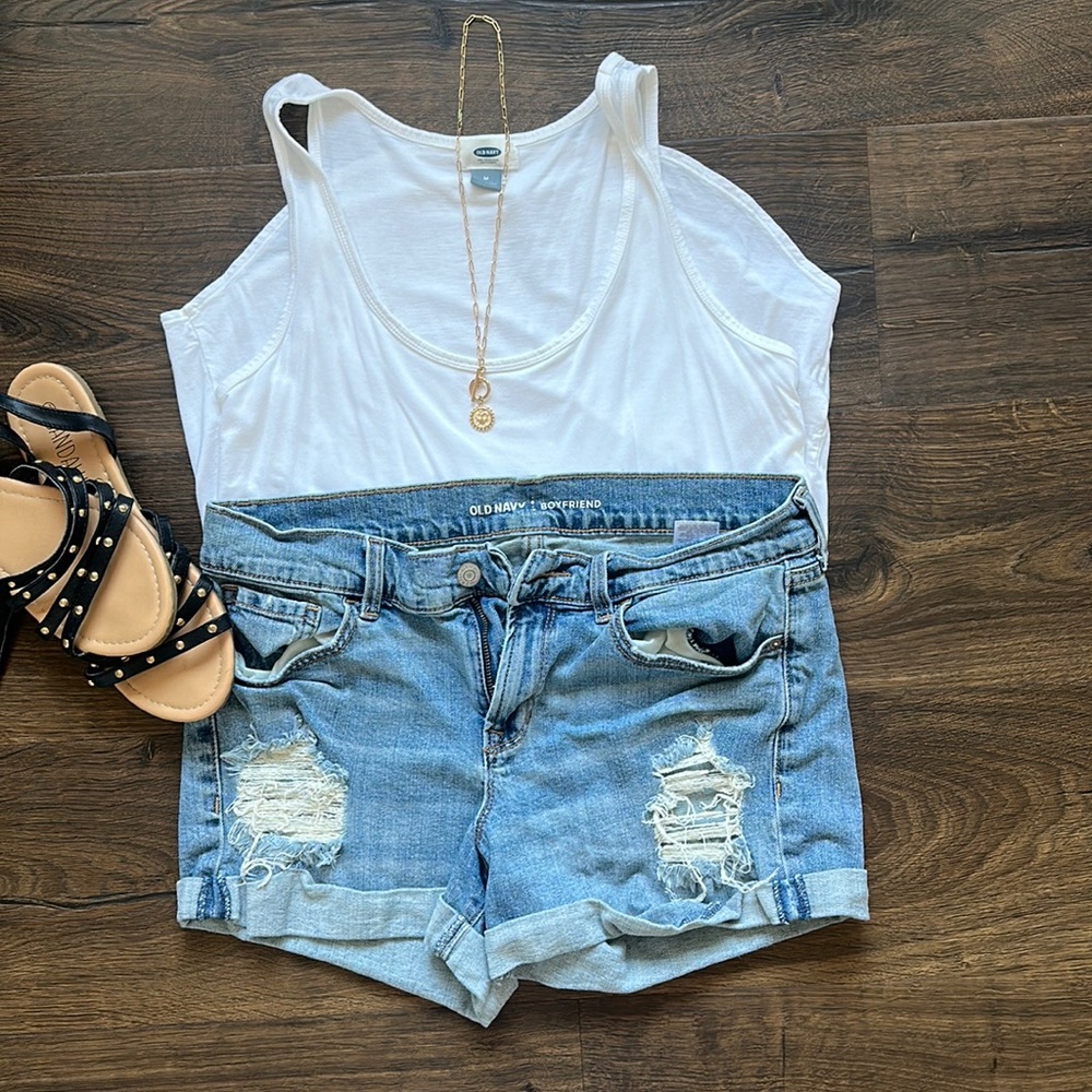 Old navy boyfriend denim distressed shorts